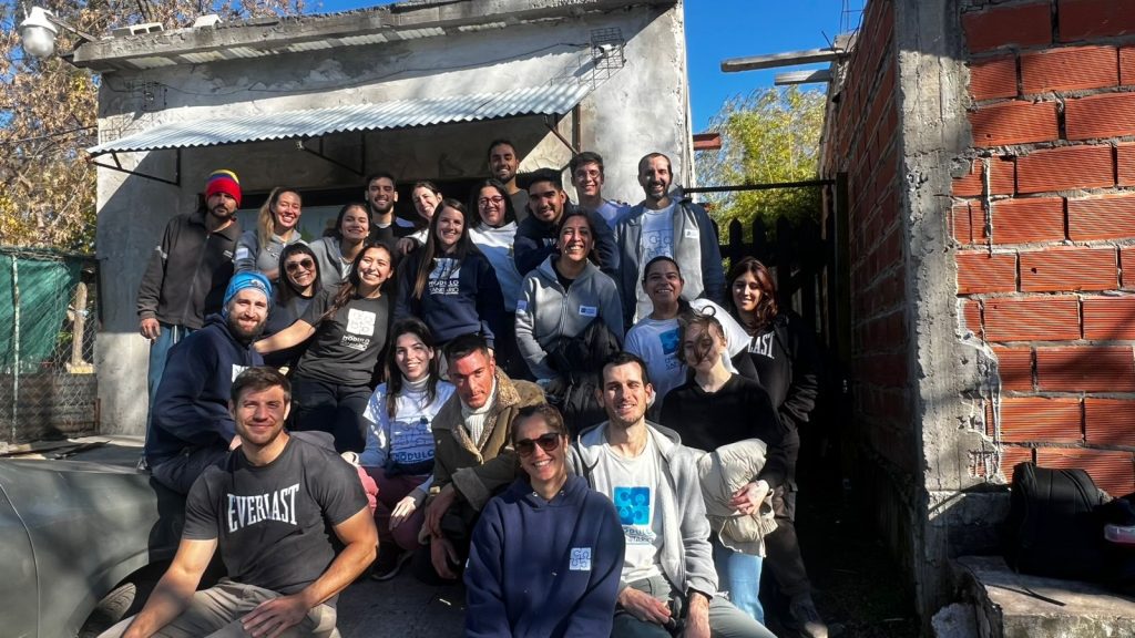 De coordinaciones y despedidas: Isaías